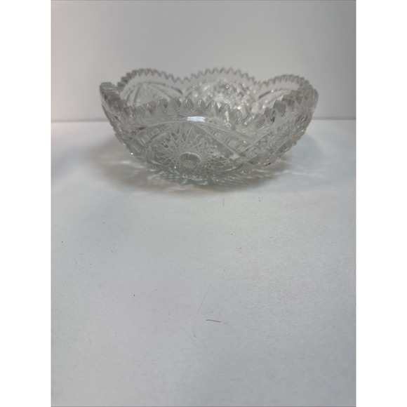 Antique, Cut Crystal Glass Bowl Gorgeous and Sparkling!! - Picture 7 of 11